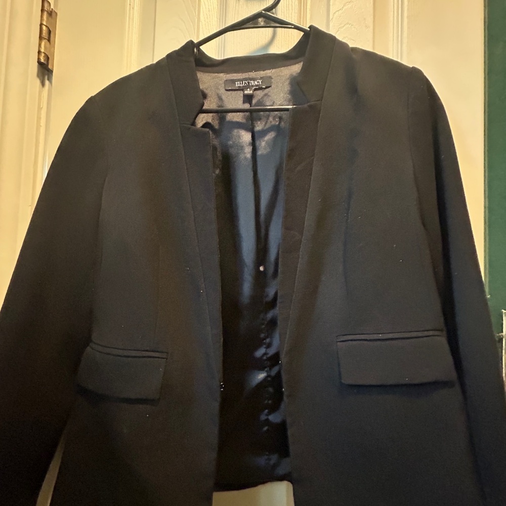 Ellen Tracy Black Blazer Size 4